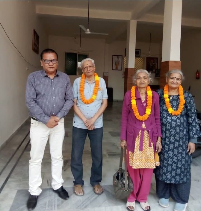 guest-welcome-senior-travellers-02 Guests welcome